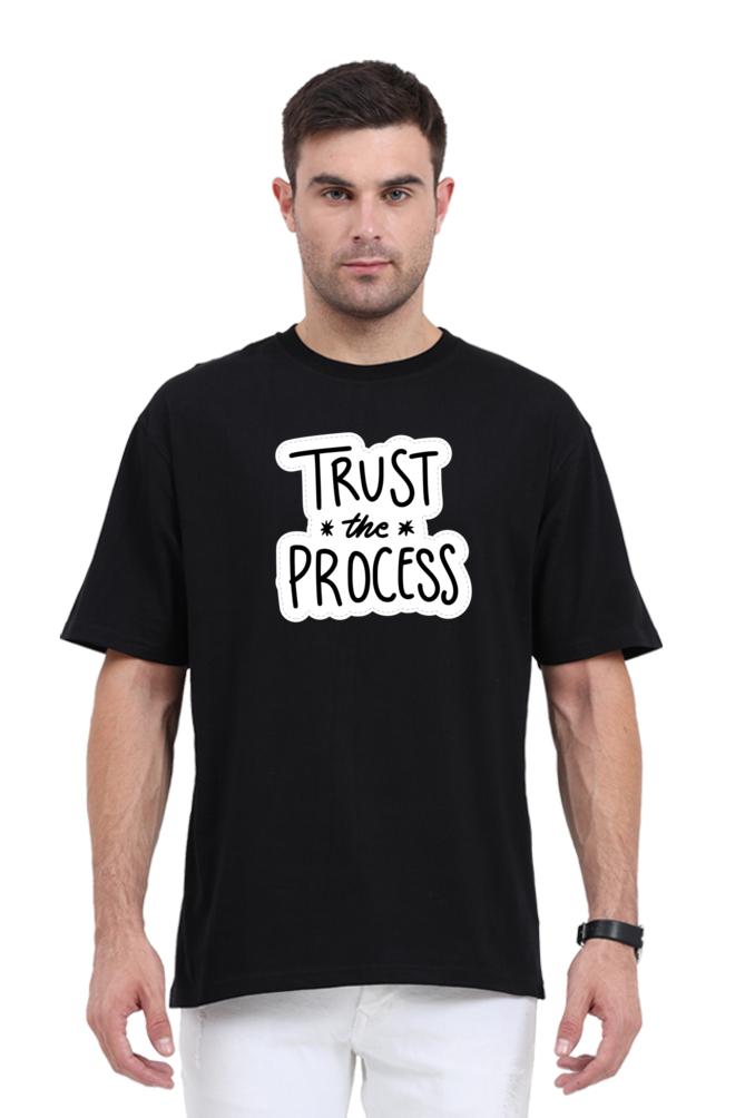 TRUST - Oversized T-Shirt